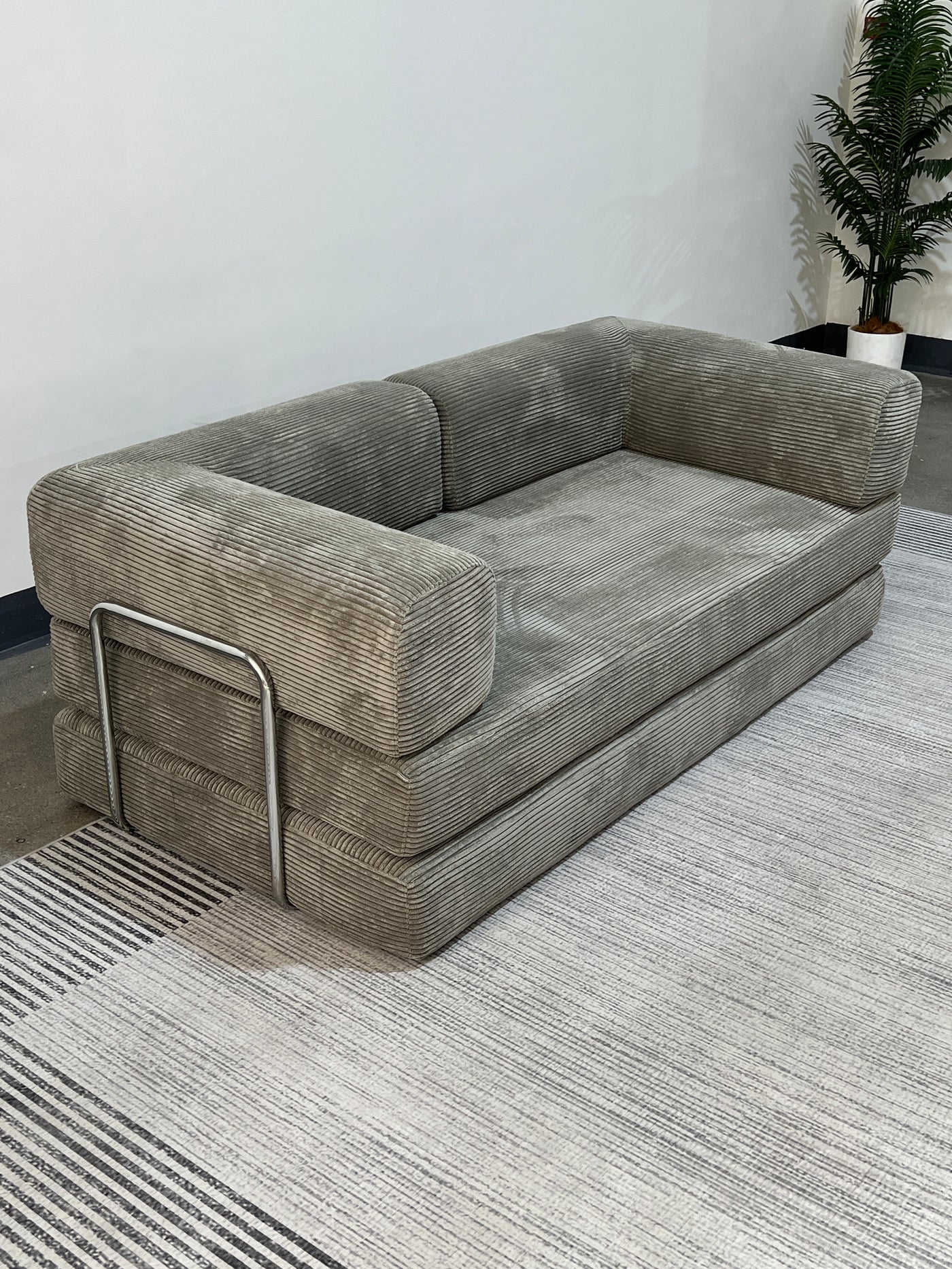 NOVA Lounger/Sofa Bed