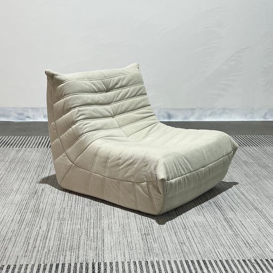 TOGO Lounge Chair